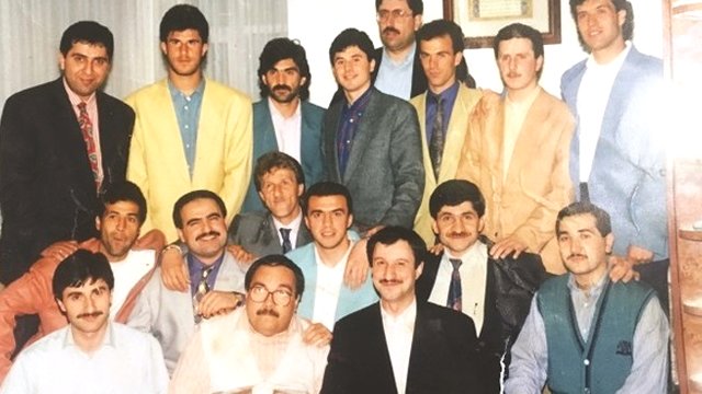 Galatasaraylı Eski Futbolcuların Adil Öksüz ve Ahmet Kırmiç'le Fotoğrafı Ortaya Çıktı