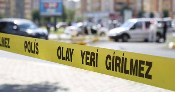 Güngören'de kahvehane önünde silahlı çatışma: 1 ölü, 2 yaralı