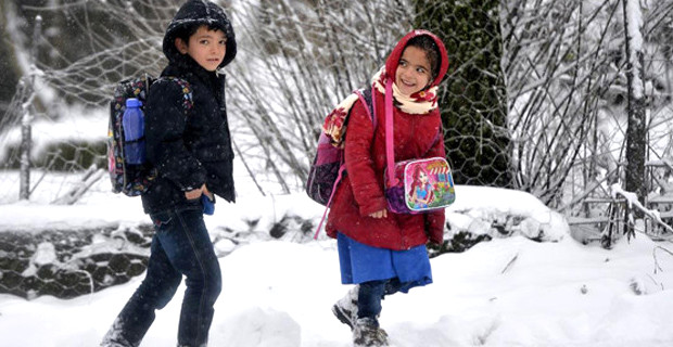 Şırnak Rize Van Siirt Bolu Kastamonu 6 İlde Okullara Kar  Nedenile Tatili edildi