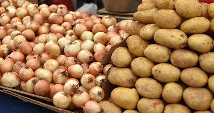 Son dakika: Patates ve kuru soğanın yurt dışına satışına kısıtlama getirildi