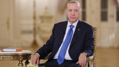 Canlı yayında bir anda rahatsızlanan Cumhurbaşkanı Erdoğan'ın sağlık durumuyla ilgili Fuat Oktay'dan açıklama: Hamdolsun gayet iyi