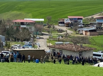 Diyarbakır'da muhtarlık seçiminde kavga: 1 kişi öldü, 11 kişi yaralandı